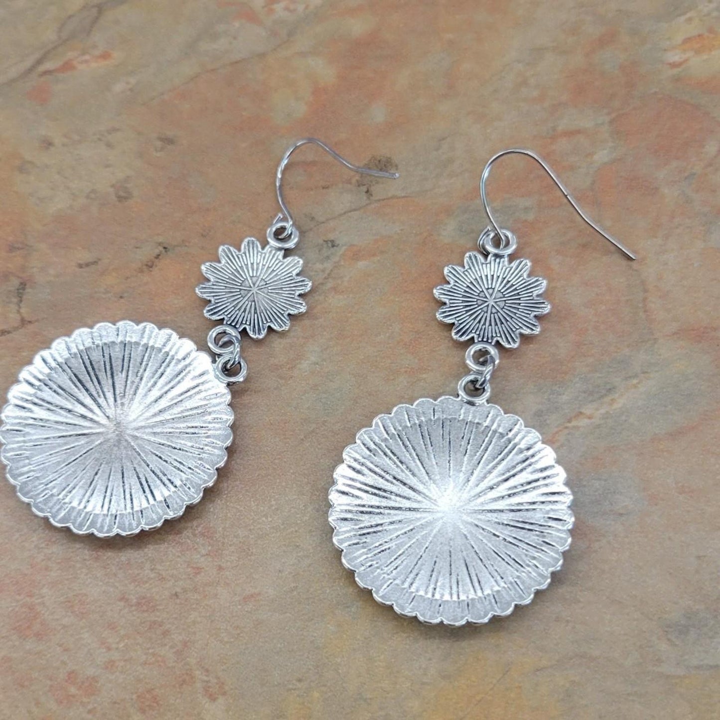Lightweight Boho flower earrings